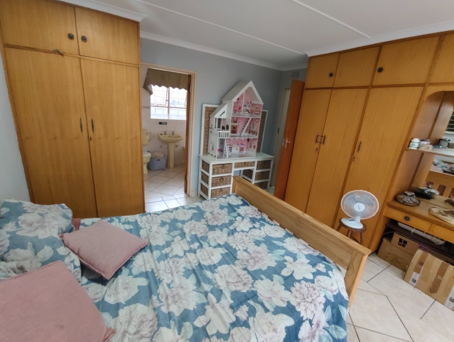 To Let 3 Bedroom Property for Rent in Fleurdal Free State